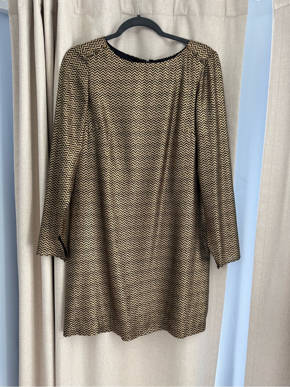 Gianni Bini Black and Tan Chevron Long-Sleeve Shift Dress